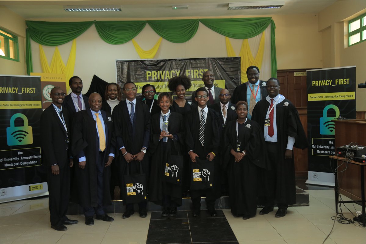 AmnestyKenya's tweet photo. #ICYMI: May it please the court and may it please the people.......and the winners are...?
A huge congratulations to the Moot Winners from the @uonbi Parklands. 1st runners up - @uonbi Mombasa and 2nd runners Up @university_embu.
🎉🎉
#PrivacyFirstKE #DigitalRightsKE https://t.co/0UOnoga5zb