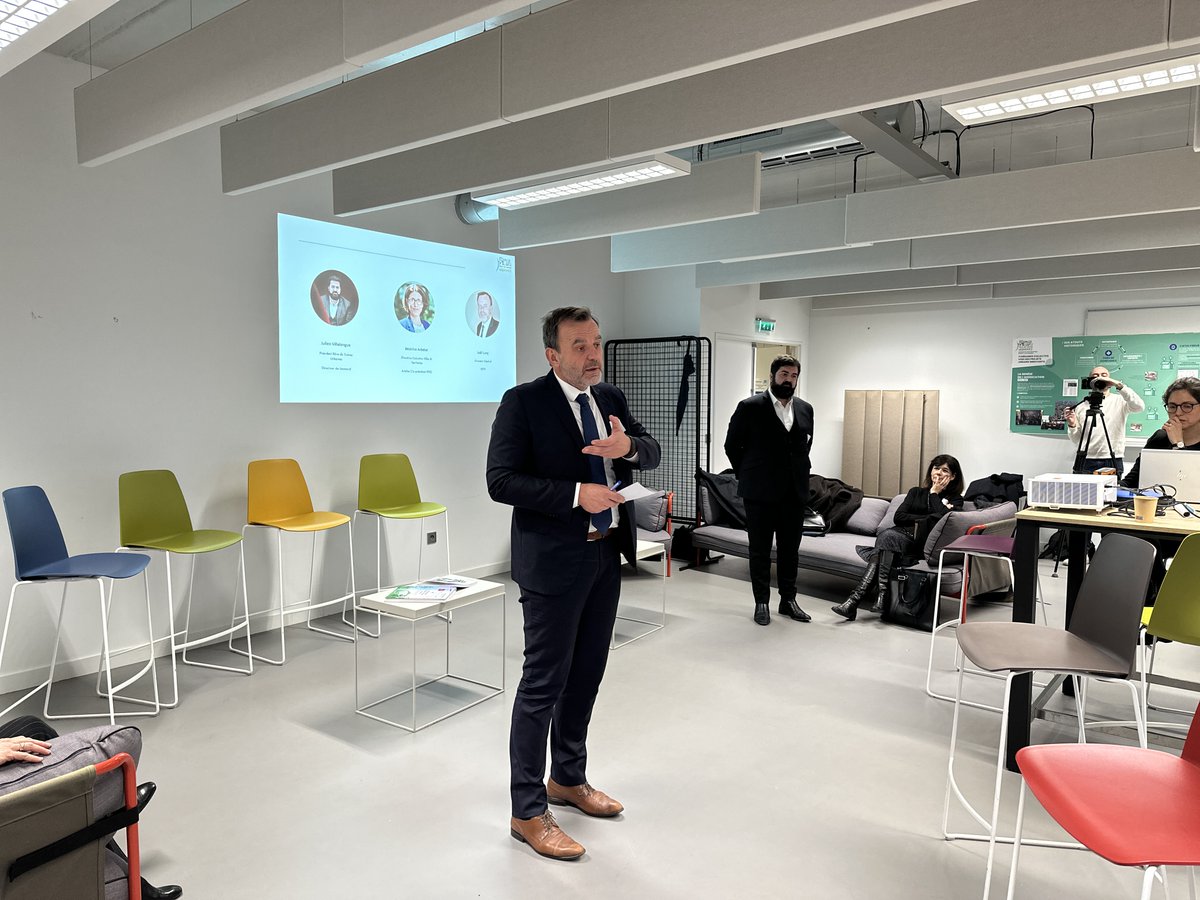 🌱 Joël Cuny, directeur Général chez @estpparis : « Notre ambition partagée avec RSU est de faire rencontrer les jeunes avec les entreprises et de les attirer dans le secteur de la transition pour répondre aux défis d’aujourd’hui sur la décarbonation. J’aimerais positionner les