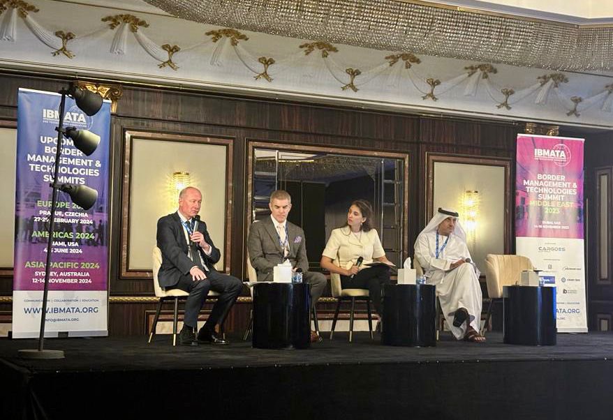 border_mgmt's tweet image. Our CEO Sharon Ayley opens our 2023 Middle East Summit to a packed house here in Dubai #ibmatafamily