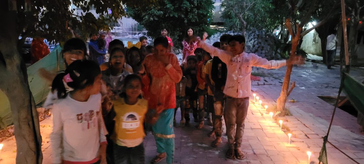 EMCT19's tweet photo. #दीपावली2023 की हार्दिक शुभकामनाये!
#deewali #Celebrations #EMCT
our moto #EducationForAll
@dmgbnagar https://t.co/PSabmLY1Dw