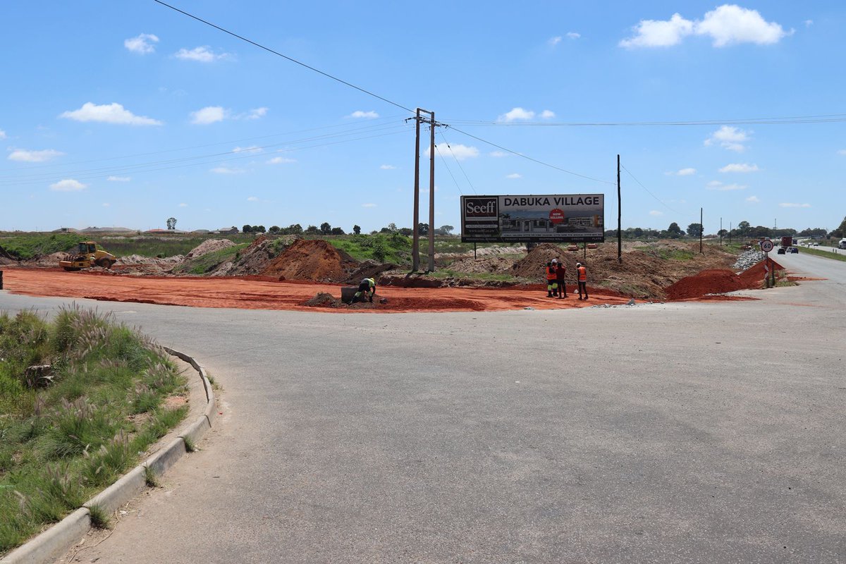 Dabuka Village location 📍

1 Fairview Road, Mutare Road,Ruwa,Harare. (24 kilometers peg)