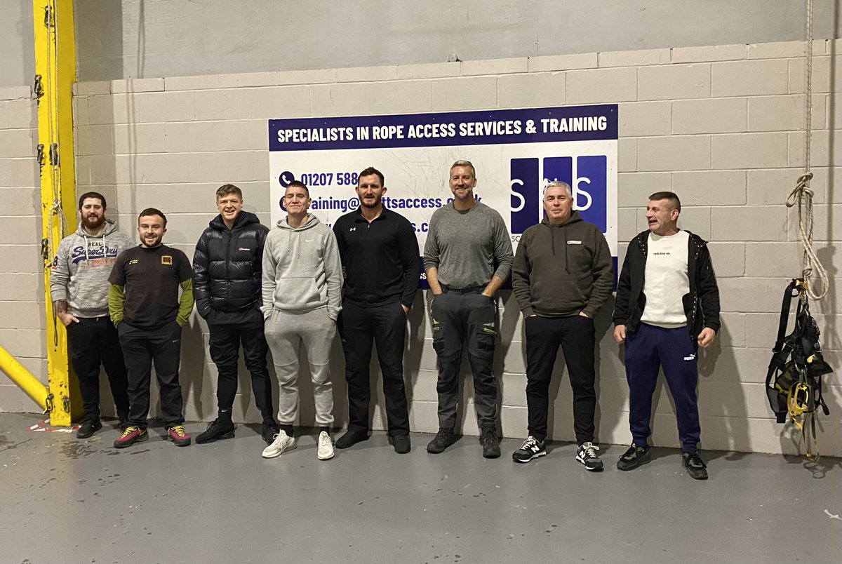100% Passed for our IRATA Rope Access Assessment on 28th October.  

Congrats Gents for a Great Assessment and Great Result. Well deserved Gents! 📷 📷 📷

#100percentpassedsas #gwo #gwotraining #gwobst #gwobstr #wind #windturbine #renewable #renewableenergy #irata