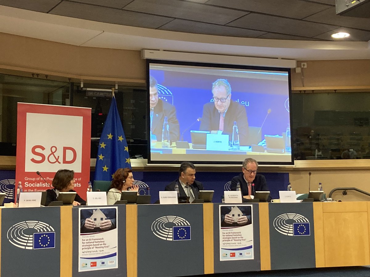 FreekSpinnewij1's tweet photo. Great to hear director-general @JoostKorte of @EU_Social promoting Housing First & calling on all stakeholders to collectively progress towards ending homelessness. His suggestion to further build EU Homeless Platform via concrete European projects is most welcome. https://t.co/DHCWzyvpYE