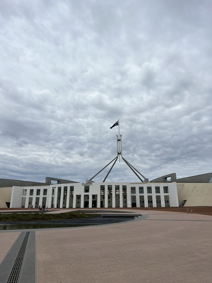 Eliza Courtney tweet media