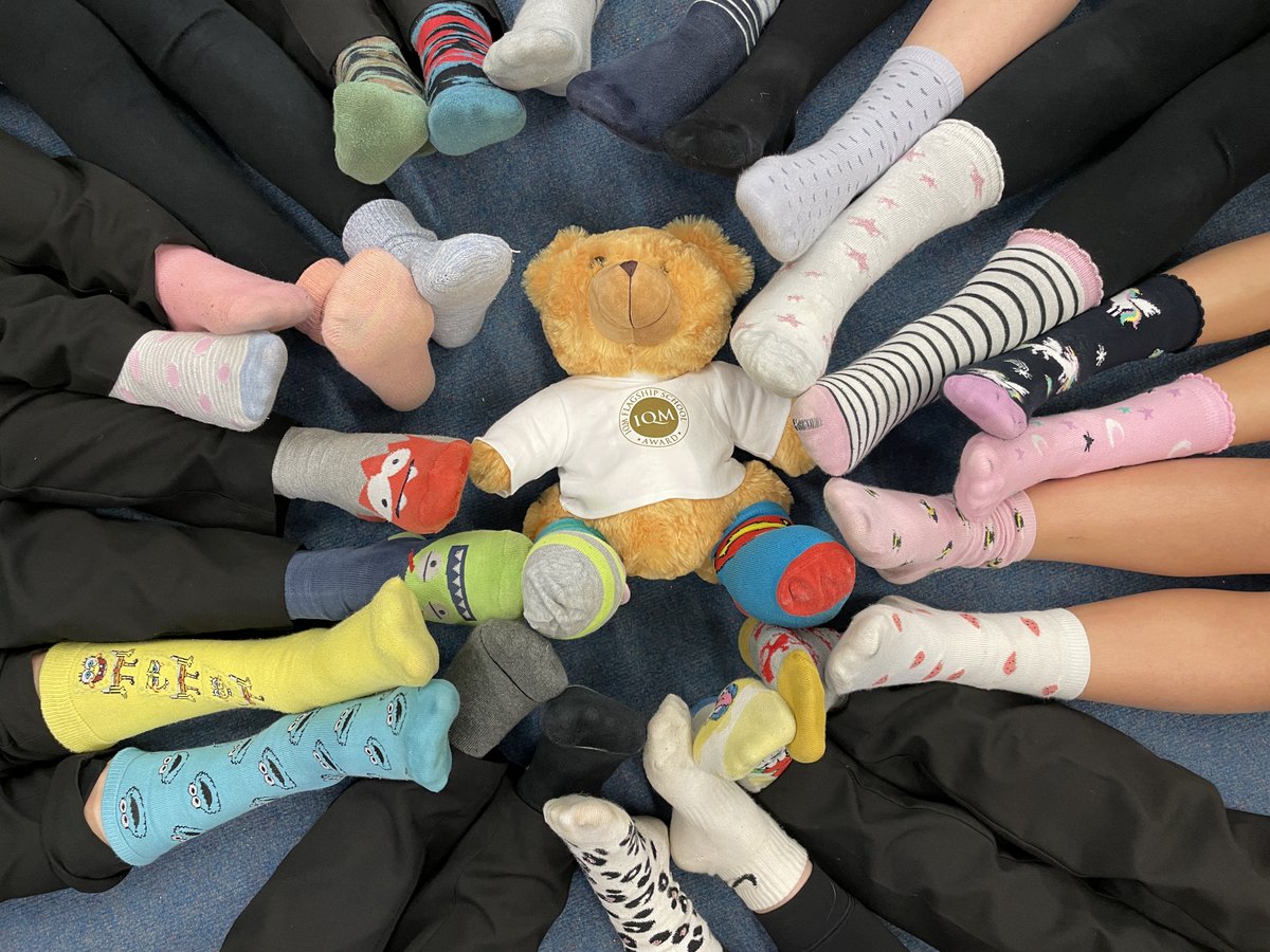 South Farnborough Junior School tweet media