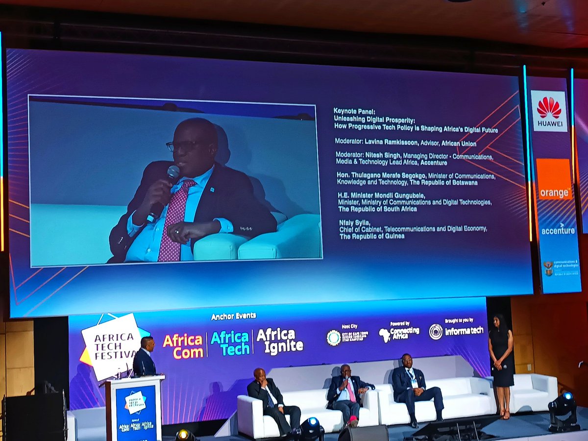 Exciting insights at @africatechfest! Hon. Thulagano Merafe Segokgo from @BWGovernment highlights Botswana's liberal approach fostering partnerships with MNOs & Telcos to boost digital access. 🤝📱 However, he acknowledges hurdles in mobile pricing that affect digital equality.