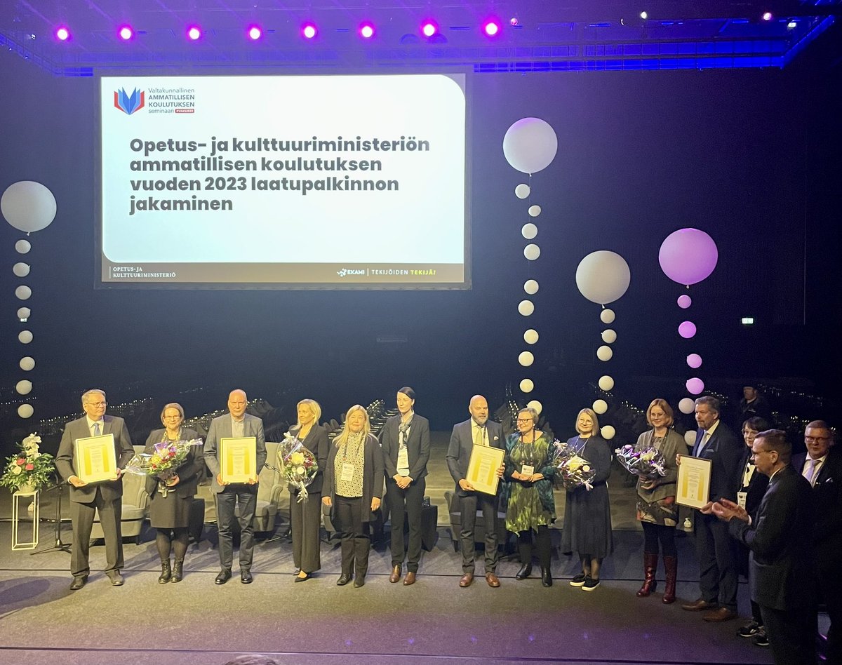 Ammatillisen koulutuksen laatupalkinnot saivat <a href="/taitotalofi/">Taitotalo</a> ja <a href="/AoSamiedu/">Ammattiopisto Samiedu</a> verkostotyöstä elinkeinoelämän kanssa. Kunniamaininnan saivat <a href="/SDO_kampukset/">SuomenDiakoniaopisto</a> ja @riverialainen

<a href="/Keuda_Ammattiin/">Keuda</a> onnittelee kumppaneitaan.

#ammatillinenkoulutus #jatkuvaoppiminen #laatupalkinto #VAKS2023