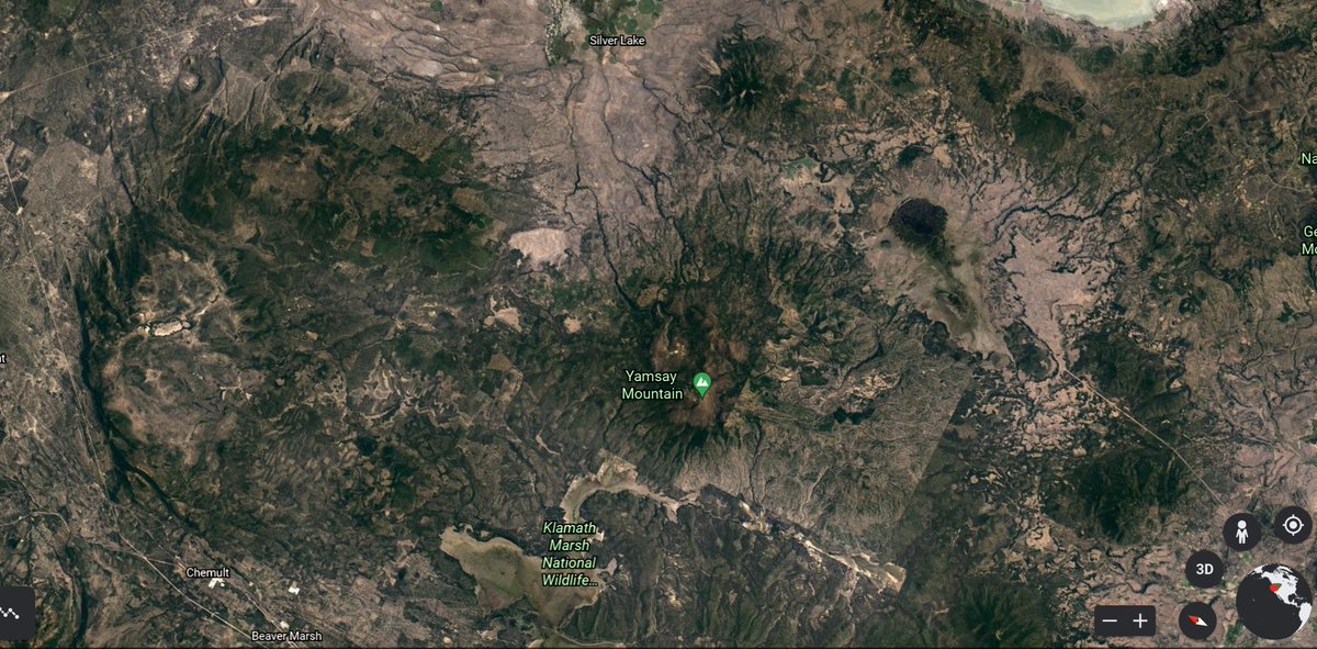 GaiaTheia's tweet image. #anodecathode pattern Oregon. The difficulty here is that the pattern appears multiple times, side by side and overlapping.  Craterlake corresponds to Deforest crater on the lsp.