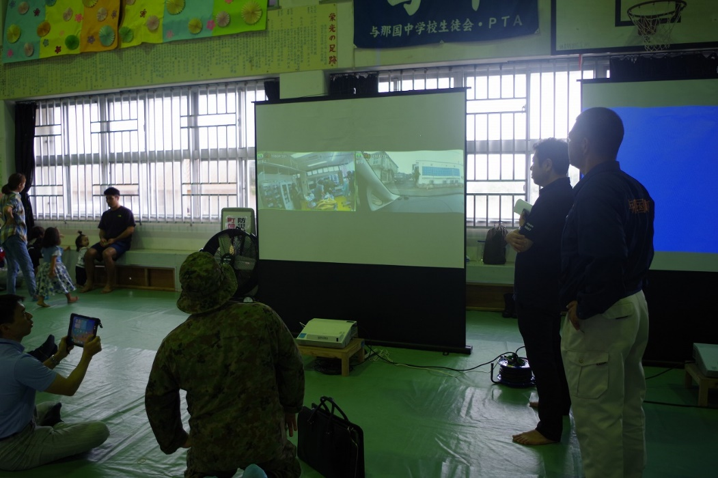 jgsdf_gcc_ardb's tweet image. 【05JX④ Disaster drill】
ARDB is participating the Exercise 05JX. During the disaster drill hosted by Yonaguni town, ARDB supported the video transmission of the MEDEVAC, and we could introduce our disaster relief capability to the local residents.
#ARDB #JointeXercise