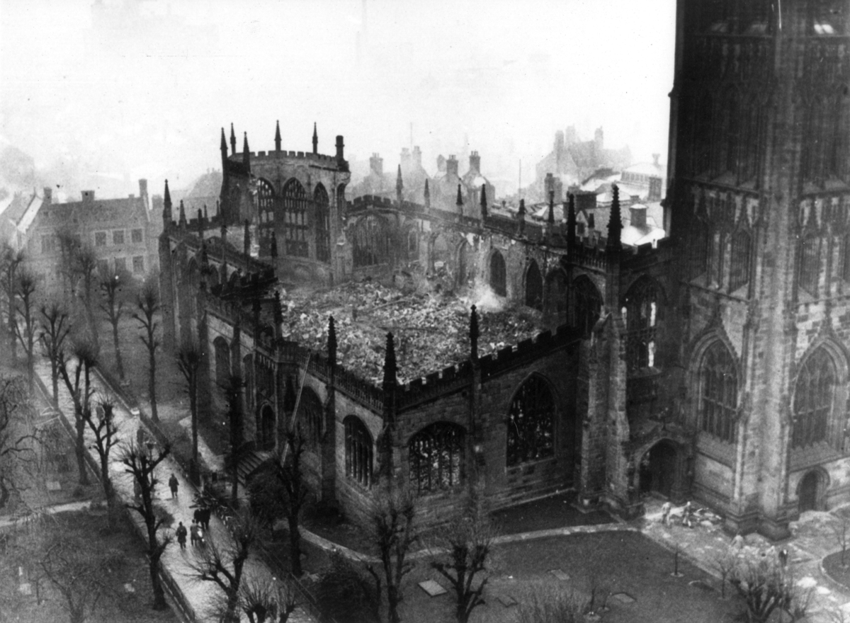 coventrycc's tweet photo. Today we remember the first Coventry Blitz and and all those who lost their lives and loved ones.

 We remember the heartbreak and devastation that the air raid caused our city, but we also remember how our city rose from the ashes  to become a city of peace and reconciliation. https://t.co/hCsCgZVQrr