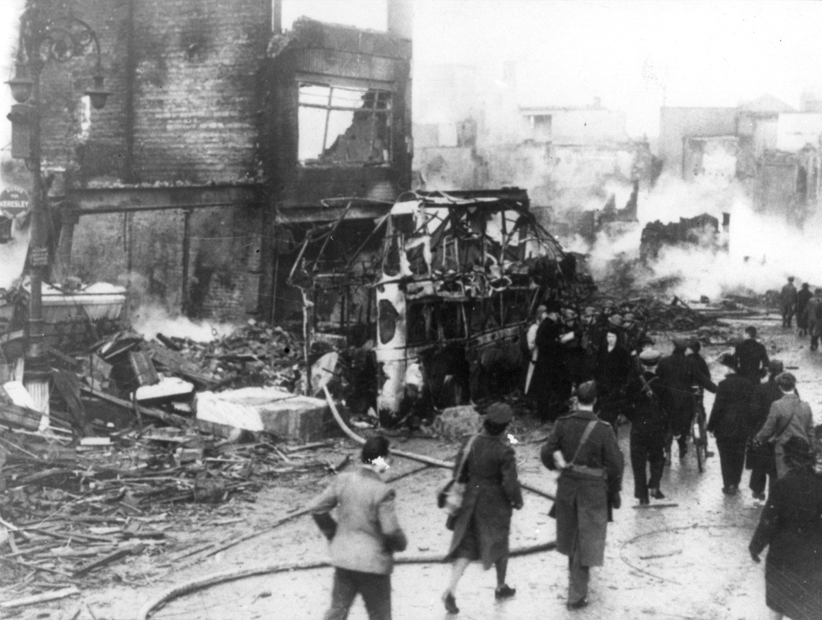 coventrycc's tweet photo. Today we remember the first Coventry Blitz and and all those who lost their lives and loved ones.

 We remember the heartbreak and devastation that the air raid caused our city, but we also remember how our city rose from the ashes  to become a city of peace and reconciliation. https://t.co/hCsCgZVQrr