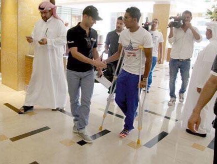 HL122333's tweet image. ادعاء الاصابة والكذب والخيانة 
والتهرب المتكرر من معسكرات المنتخب 
 يتكرر مع سالم الدوسري !!

يجب التحقيق مع اللاعب والجهاز الطبي 
والمسؤولين عن المنتخب في هذا التستر والخيانة .