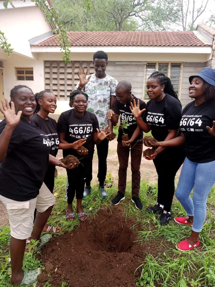 Ubuntu Leaders Academy tweet media