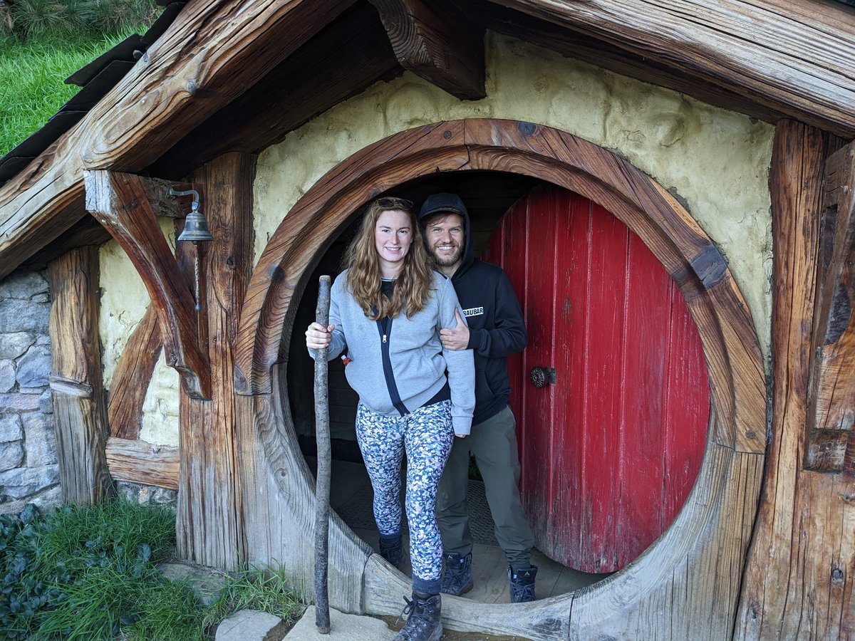Rewatched LOTR over the past couple of weeks. Really strange watching something when you've actually been to the set! The set was actually incredible to see but sadly hobbit holes are empty :( 

#nztravel #LOTR #hobbitlife