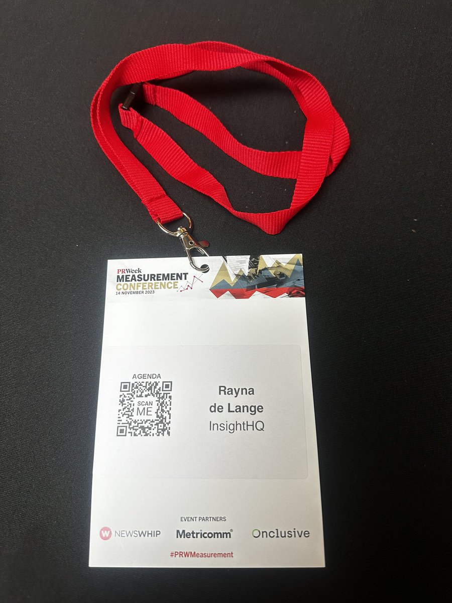 Excellent opening keynote by <a href="/gojohnab/">Johna B.</a> at #prwmeasurement at my first <a href="/ThinkInsightHQ/">InsightHQ</a> in-person event! <a href="/AmecOrg/">AmecOrg</a>