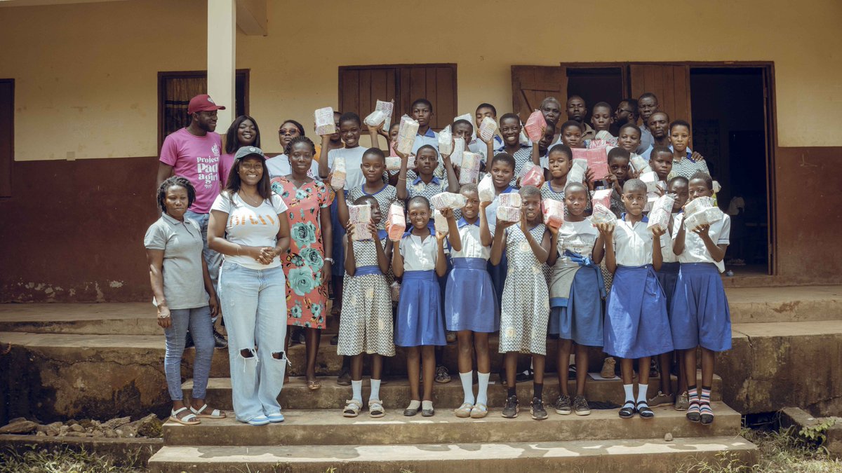 TracyOwusuAddo's tweet photo. 🌟 Apedwa SDA Primary Visit Highlights 🌟 Highlights on the impact of our 2nd pad distribution to 55 girls, part of the @BravePadFund Sch. Adoption Program sponsored by @medleyghchoir. Insights from our feedback survey guide our next steps. Breaking barriers, nurturing hope! 💪🏾🌸 https://t.co/jWpK3eNgNY