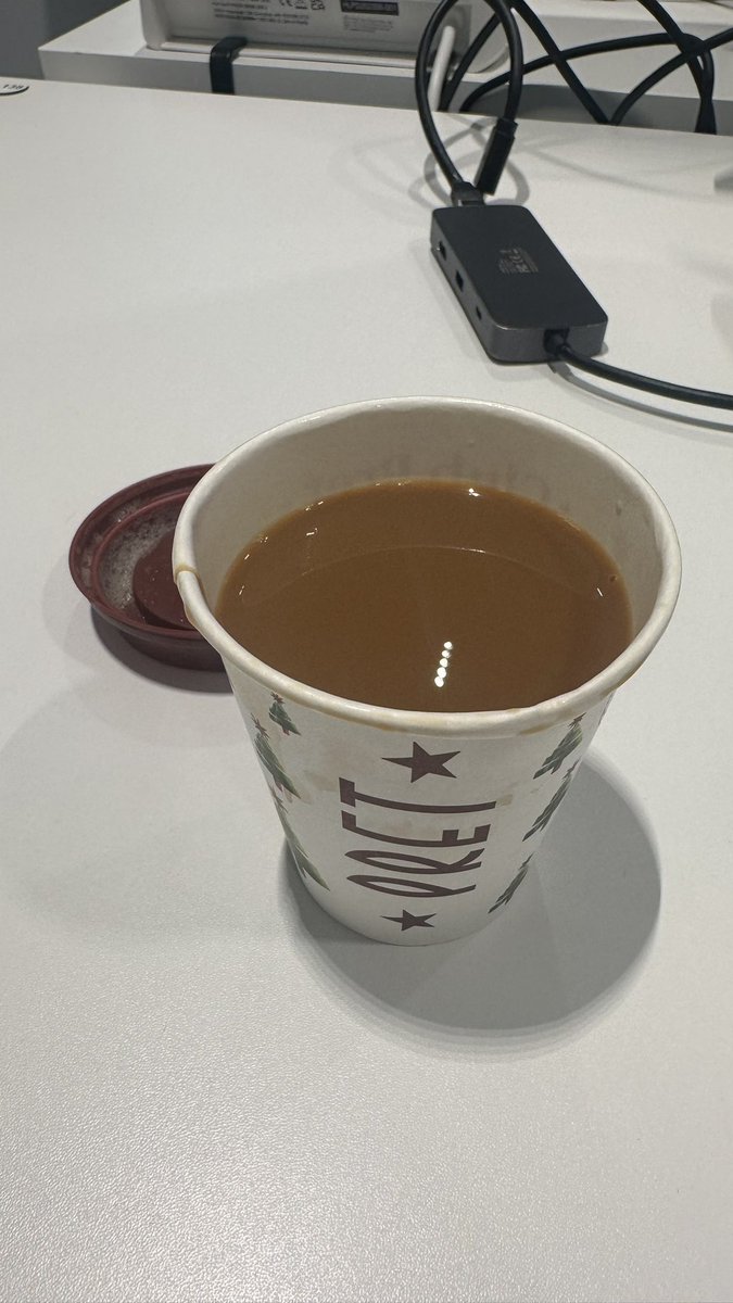 cvzrd's tweet photo. @Pret not sure what this nasty weird coffee is but it's certainly not a flat white 🤮 legit possibly the worst coffee i've ever had! 😟 https://t.co/TndBpNXlI3