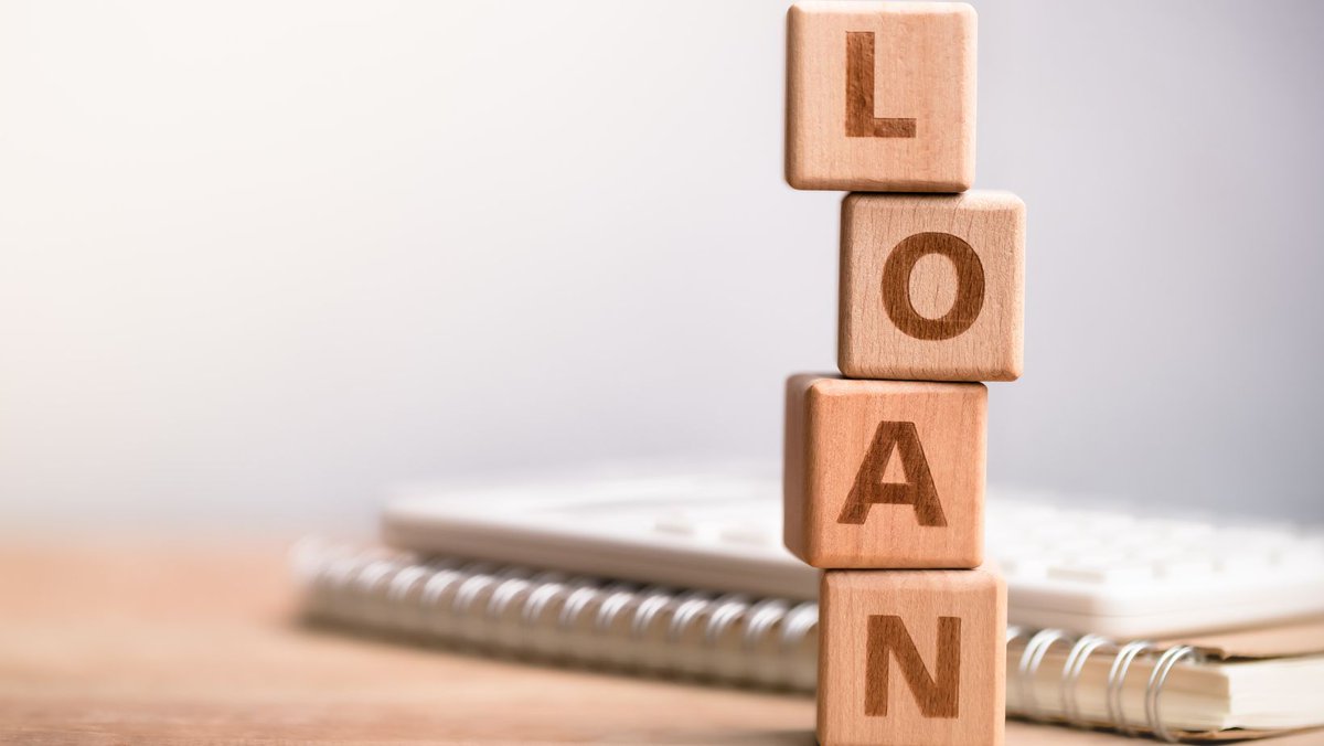 #loans #banks #rbi #corporatelending #corporategrowth
Banks turning increasingly positive on lending to corporate
As per RBI data, corporate lending grew 5.4 per cent in the period between April - August 2023
Read the post for more info
linkedin.com/feed/update/ur…