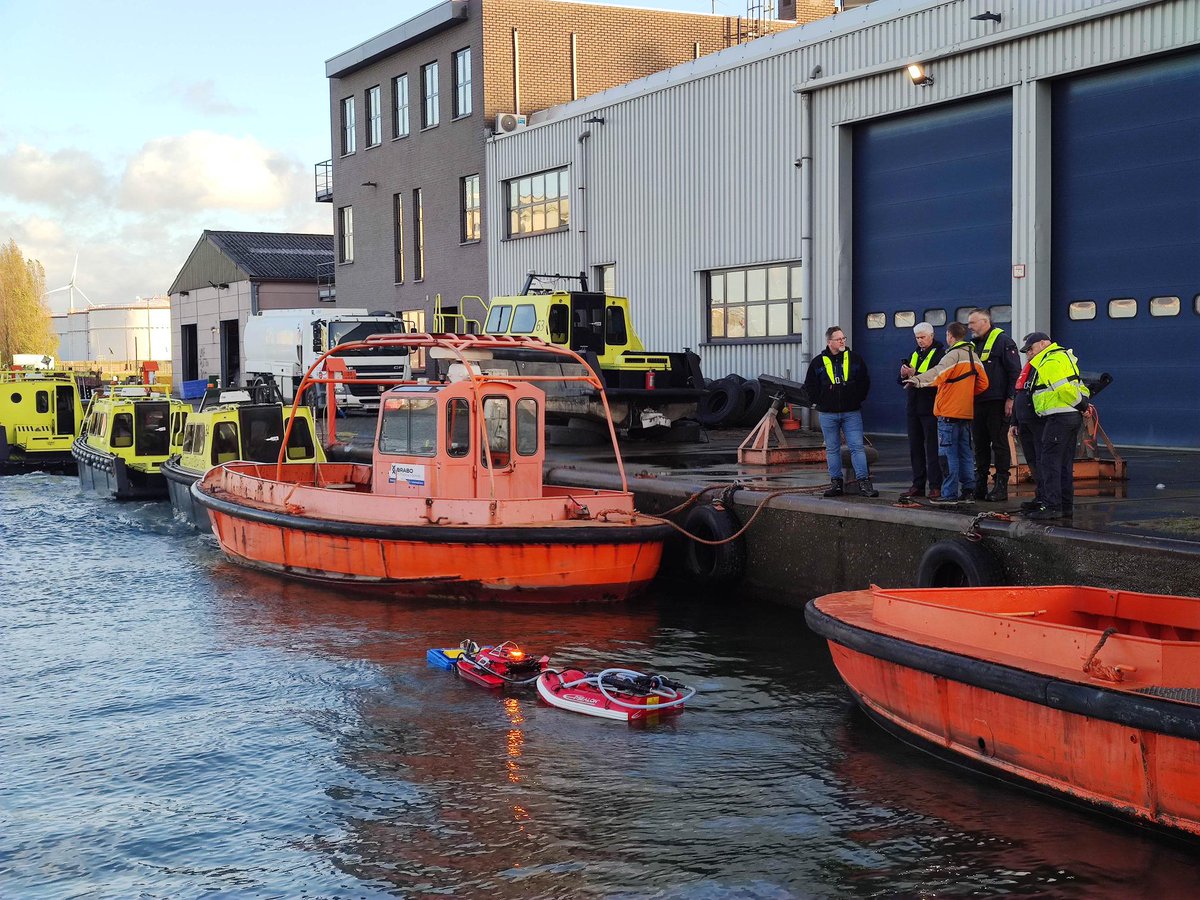 iadys's tweet photo. This week #IADYS is in Netherlands! Soo-Yee & Frédéric are visiting #MRD Marinesupport our distributors in 🇳🇱 They took advantage of the delivery of the #Jellyfishbot Expert to run demos with Van Doorn & @Brabocv and introduced them to the #MOS our brand new Mobile Oil Skimmer! https://t.co/m6rh8z4bHc