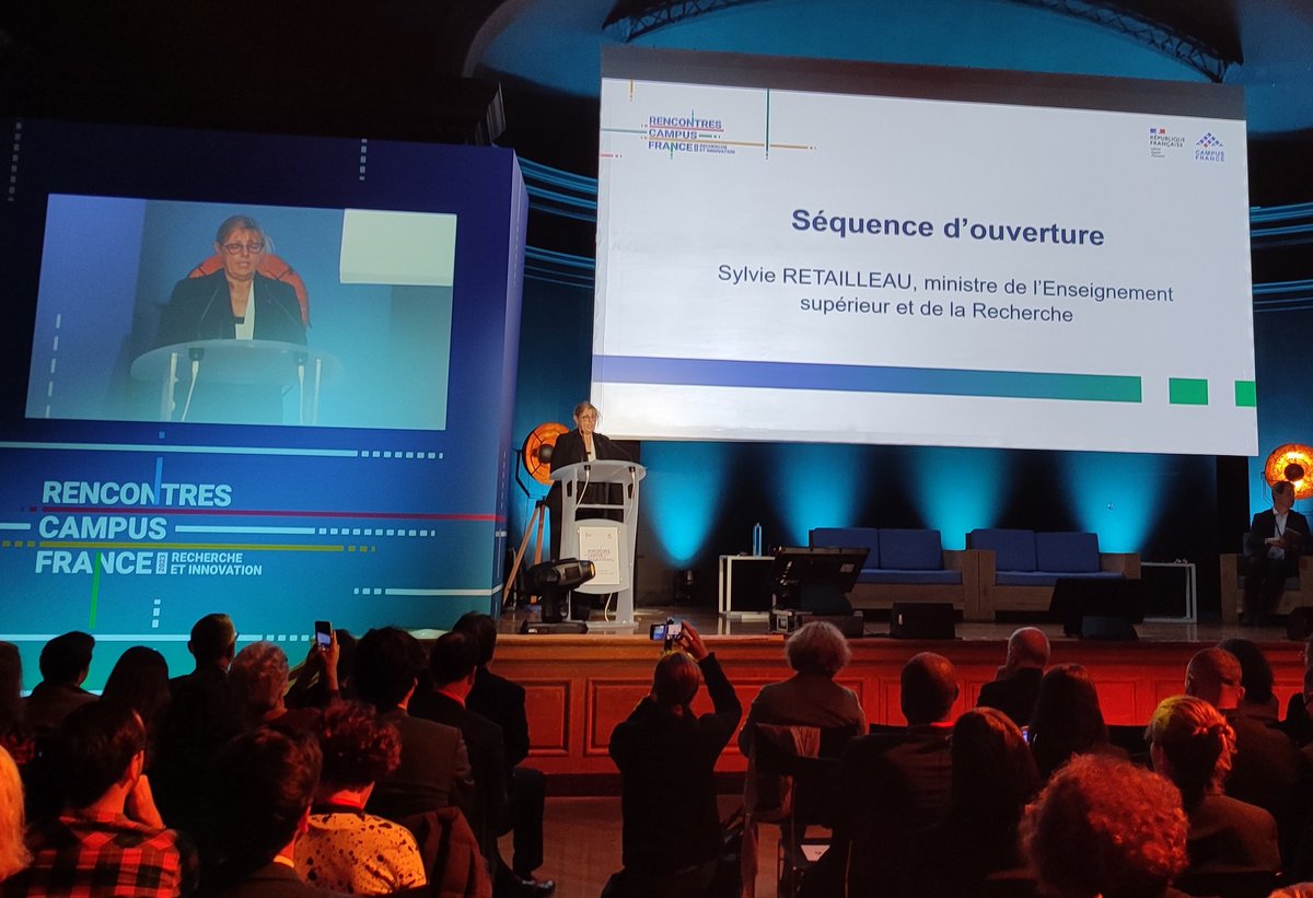 CampusFrance's tweet image. Sylvie Retailleau, Ministre @sup_recherche : La science par son caractère universel est un facteur d'échange et de partage dans le monde. Notre rôle à tous : créer un environnement propice à la recherche française, son rayonnement et ses mobilités internationales.
#RencontresCF