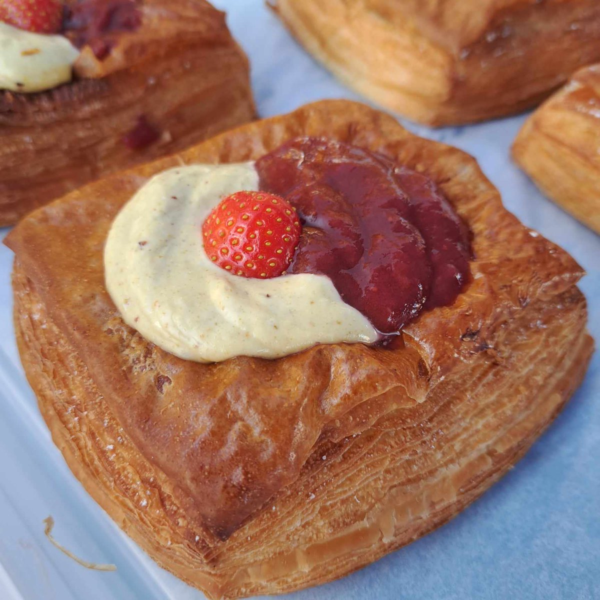 You'll go nuts for this delicious pistachio and #strawberry pastry from Sunflower Bakery. 
Indulge in fresh pastries, sourdough #bread and cakes every Friday at the #Ennis Farmers Market in Roselevan from 8am-1:30pm.
#FarmersMarketFinds #sourdough #Friday
#EnnisFarmersMarket