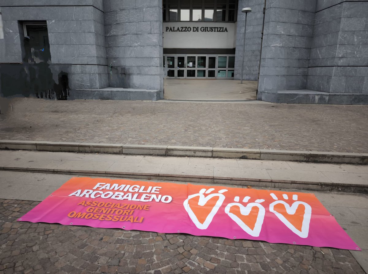 A Padova si resiste! #iosonoapadova #siamotuttiapadova #famigliearcobaleno