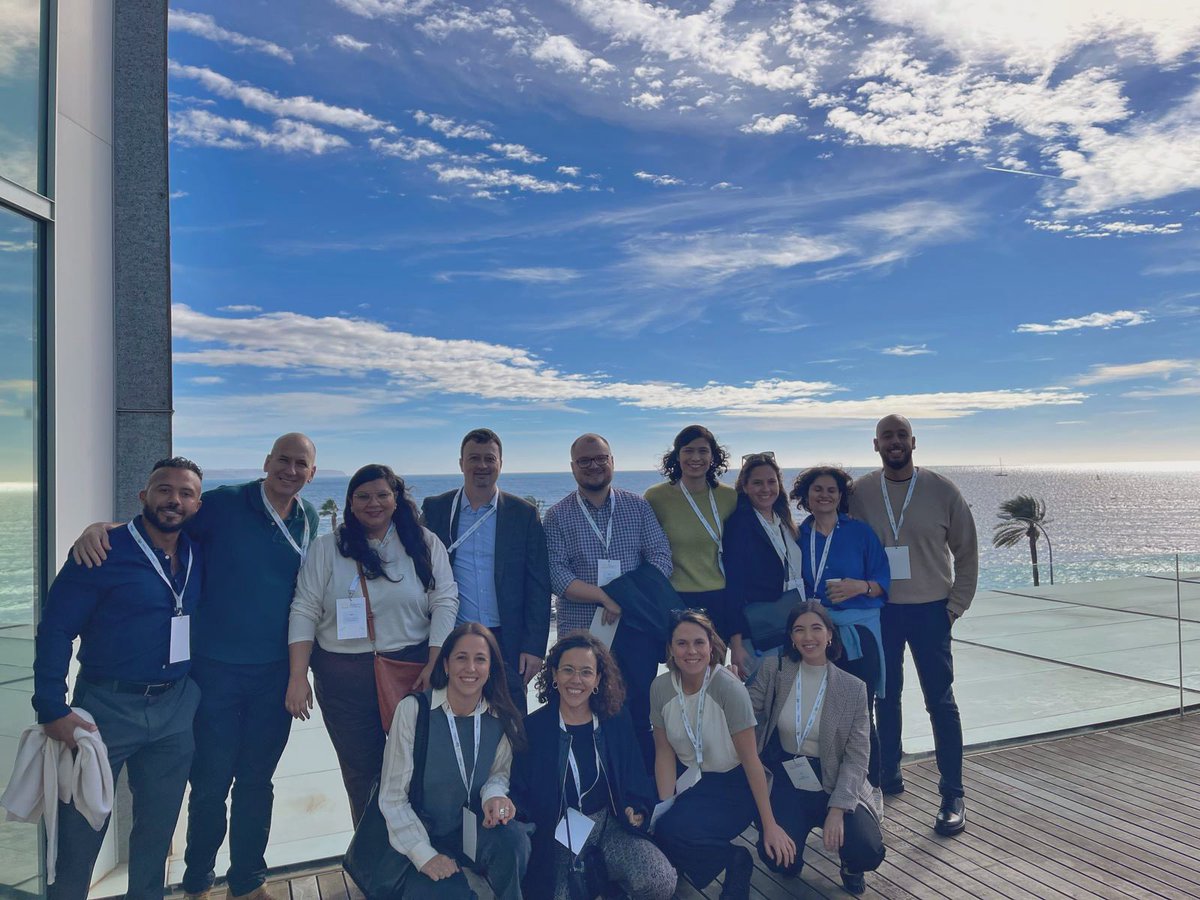 Adria Tinoco (@tinocoadria) on Twitter photo Muy feliz de haber tenido la oportunidad de participar en el congreso de la SEN #Senefro23. Gran momento para compartir y aprender con amigos, maestros y los que se han convertido en mis modelos a seguir en la nefrología
Som <a href="/FPuigvert/">Fundació Puigvert Barcelona</a> Muy feliz de haber tenido la oportunidad de participar en el congreso de la SEN #Senefro23. Gran momento para compartir y aprender con amigos, maestros y los que se han convertido en mis modelos a seguir en la nefrología
Som <a href="/FPuigvert/">Fundació Puigvert Barcelona</a>