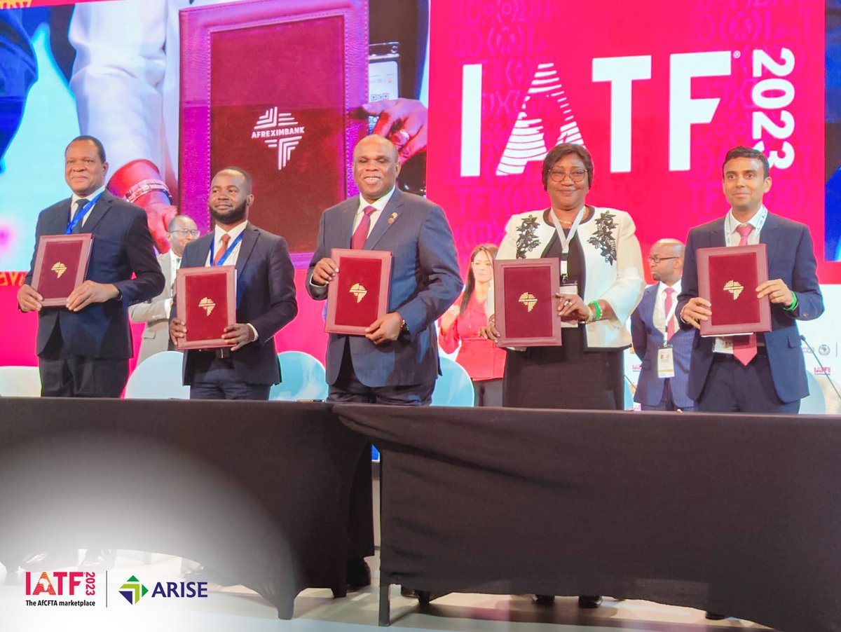 AriseIIP's tweet image. 🚀 ARISE IIP&apos;s day 5 at @IATF2023 unveils unprecedented partnerships!

🌍 @Afreximbank&apos;s $2 billion investment in the &quot;Export Agriculture for Food Security&quot; (#ExAFS) initiative will help revolutionize the production, processing, and intra-African trade of agricultural products.…