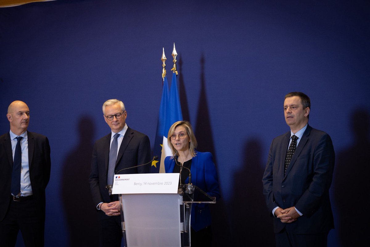 Nous avons conclu ce matin un accord entre l’Etat et EDF.

Après l’accord arraché en Europe, nous reprenons le contrôle sur les prix de l’électricité au niveau national, comme l’avait annoncé le Président de la République.