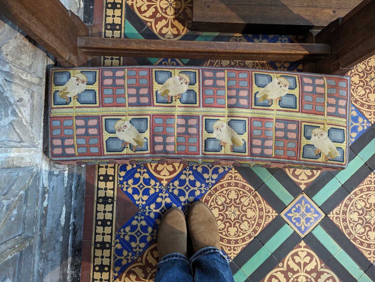 #TextileTuesday and a late #OwlishMonday

Bishop Oldham's ('Owldham') chantry chapel at Exeter Cathedral.