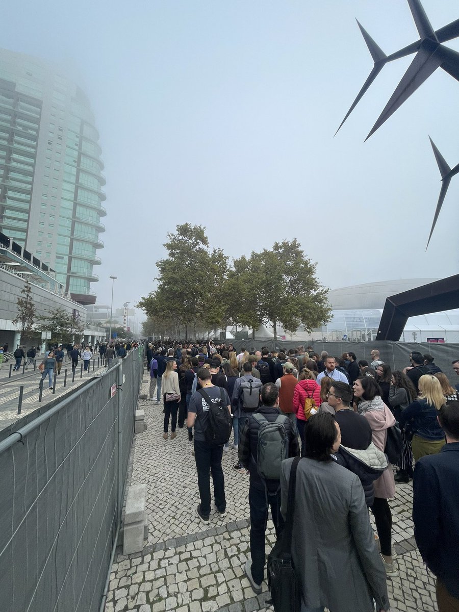 missmaesen's tweet photo. I cannot be the only person that’s currently very underwhelmed by #WebSummit2023. Try to go to Night Summit? 1h wait. Try to get a drink? 1h wait. Arriving at the conference? 1h wait. In short: 1k per ticket to wait in line just about everywhere. https://t.co/6rSleUUz0O