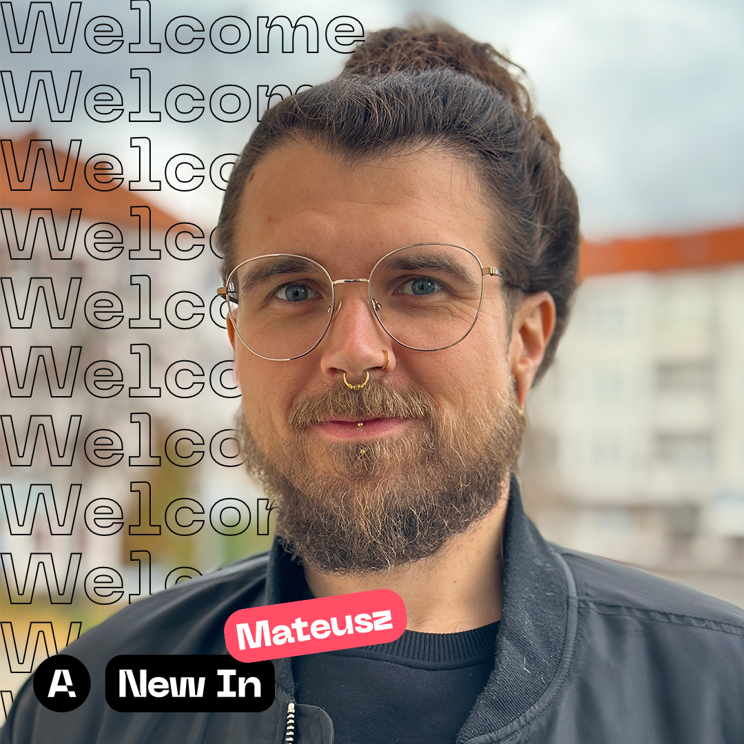 Hi Mateusz und 🧡-Willkommen als Social Media Analyst bei der Achtung! Alive in Köln. Als Digital Marketing Manager und Creator bringt Mateusz eine Menge Erfahrung in Social Media und Content Management mit. Wir freuen uns sehr, dass du an Bord bist, lieber Mateusz!