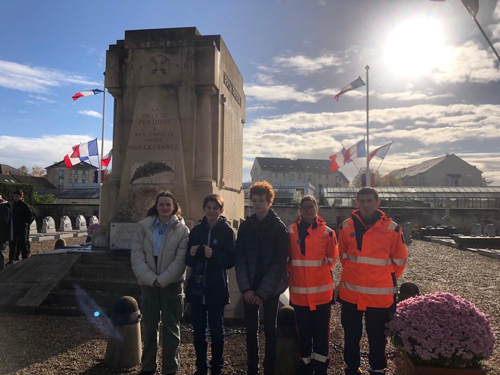 Académie de Versailles tweet media