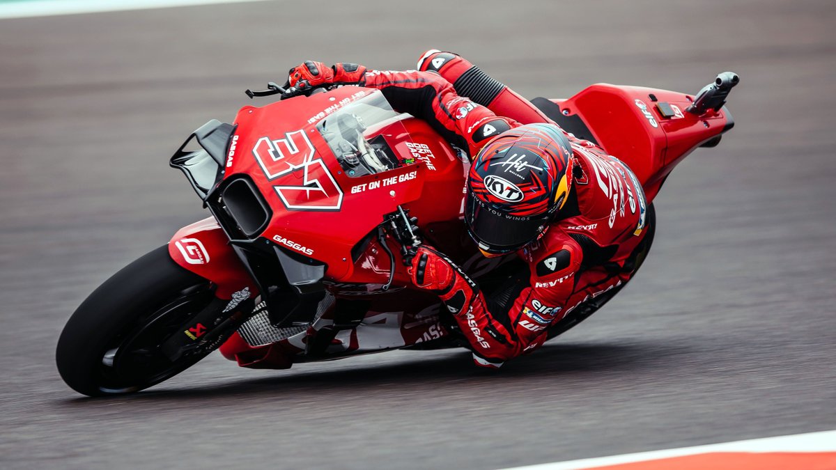 Moto Gp sim tweet media