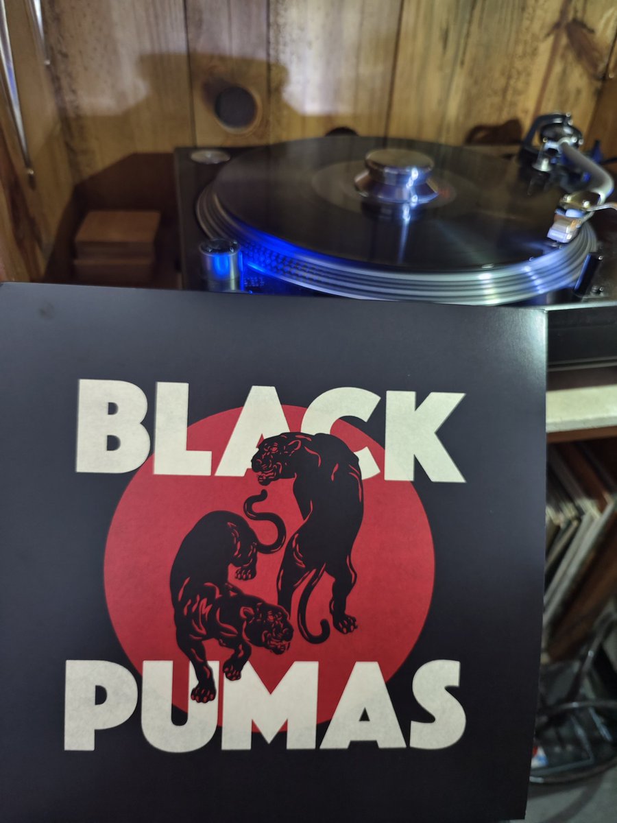 Playing #BlackPumas 🇺🇸🎙️🎸 LP Eur 2019 🎵🎶🎵 #Austin #Texas #vinylrecords #vinylcollection #vinylcommunity #vinyladdict #vinyljunkie 😜👍
youtube.com/playlist?list=…