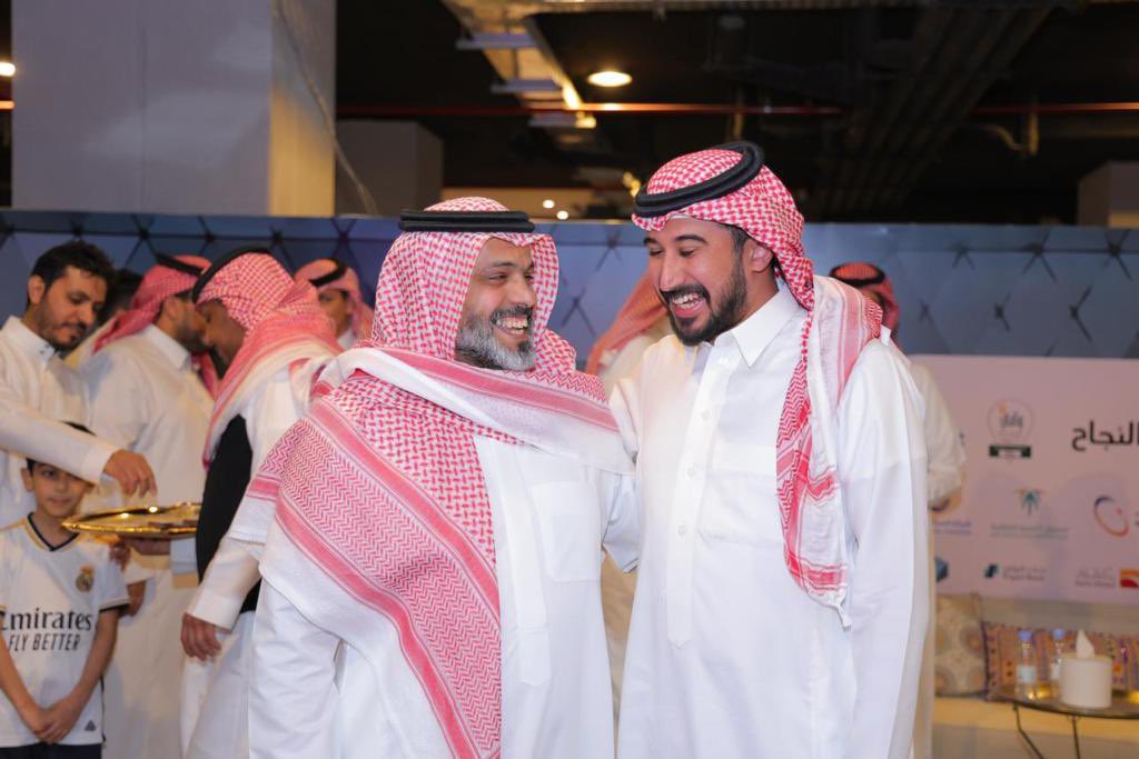 Habitat__sa's tweet photo. تتشرف شركه هبيتات العقاريه بزياره شركاء النجاح (منسوبي بنك الراجحي) لأفتتاح مشروع #هبيتات5
#بنك_الراجحي https://t.co/J9VhLBL4oI