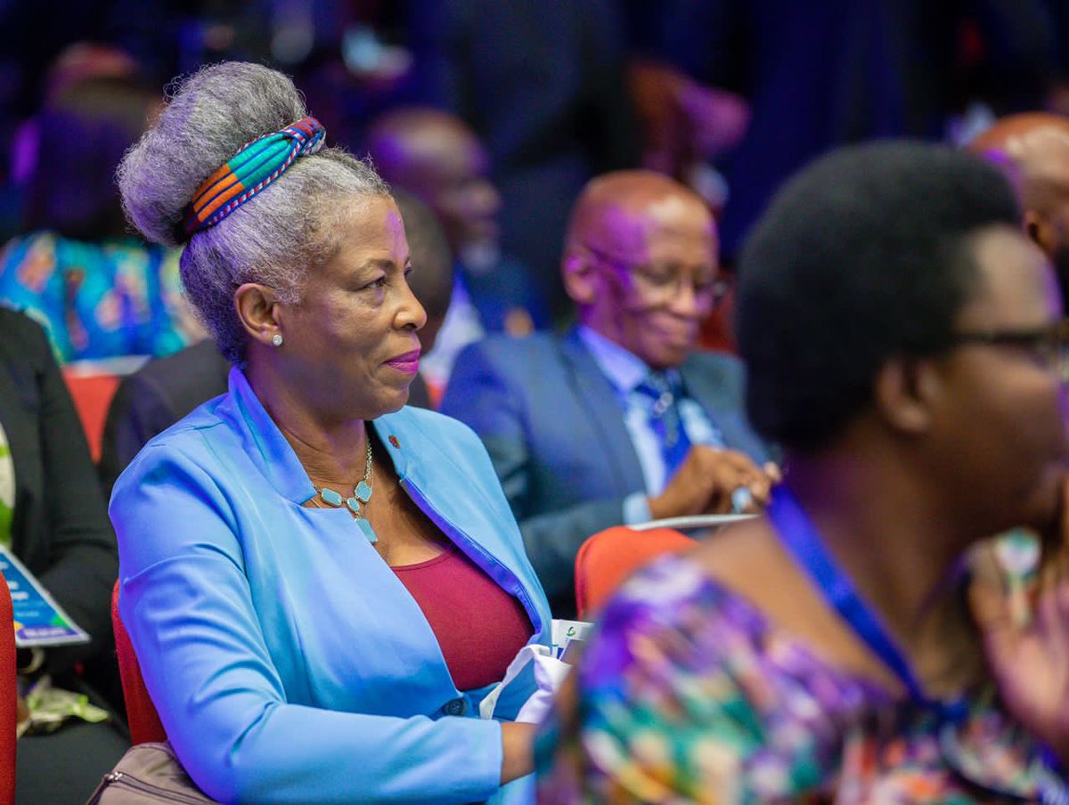 RwandaLocalGov's tweet image. Leaders, experts and local government bodies are convening at the Kigali Convention Center for the Commonwealth Local Government Conference under the theme “Building local resilience across the Commonwealth.”

#CLGC2023