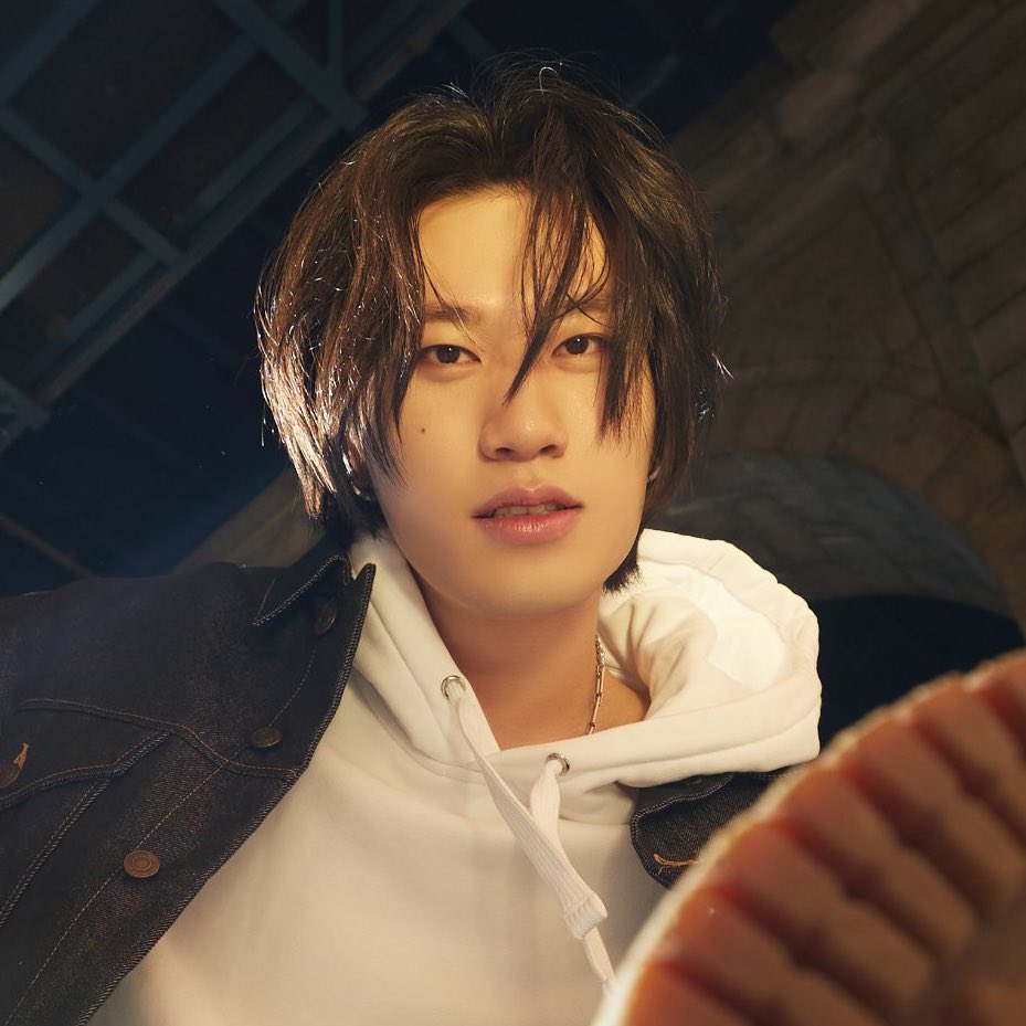 ชอบจังเลย หน้าสวยๆเชิ่ดๆปากกระจับผมยุ่งๆนิดนึง