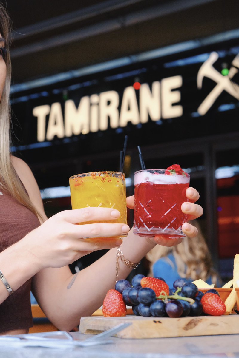 Enfes kokteyllerimiz ve keyifli atmosferimiz eşliğinde günün tadını Tamirane’de çıkarın! 🍸 

Tamirane Uniq İstanbul 👇🏻
☎️ 0212 268 07 07

Tamirane Akasya Avm 👇🏻
☎️ 0216 519 27 71

#tamirane #tamiraneakasya #tamiraneuniqistanbul #repairyourself #enjoyyourself #koktely #cocktails