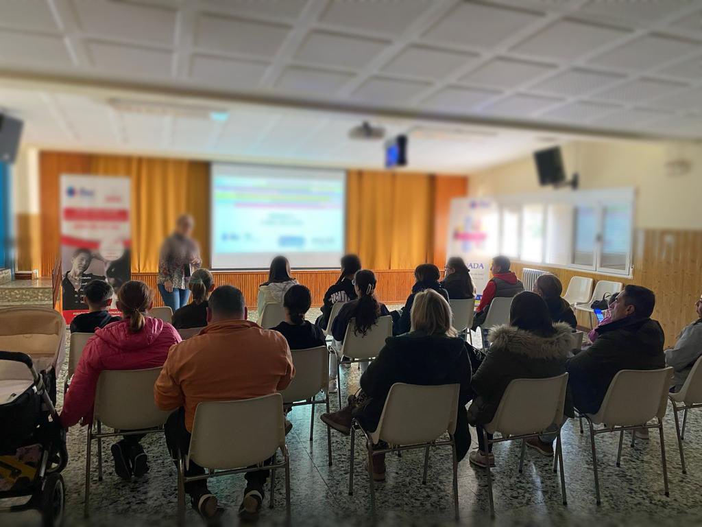 📣🇪🇺 ¡Enhorabuena al alumnado seleccionado para la movilidad Erasmus + de este curso! 👏🏽 ¡la semana pasada tuvo lugar la reunión preparatoria con las familias! ¡Comienza la aventura! ✈️🌎 🇵🇱 🇪🇸  #ErasmusPlus #FECSanJoséVva <a href="/sepiegob/">SEPIE</a> <a href="/colegiosfec/">FEC (Fundación Educación Católica)</a>