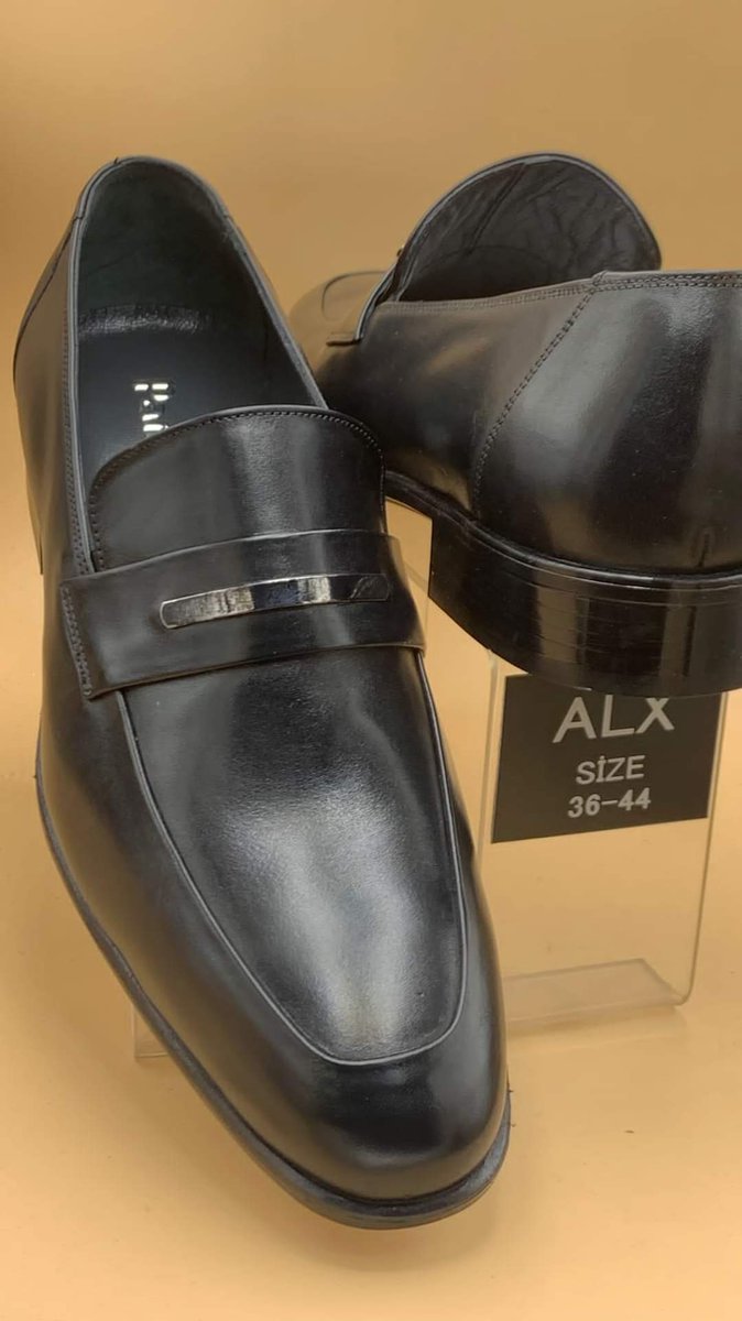 @MutahiNgunyi #stepofconfidence
Genuine Leather shoes 
Sizes 39-45
0726159157
