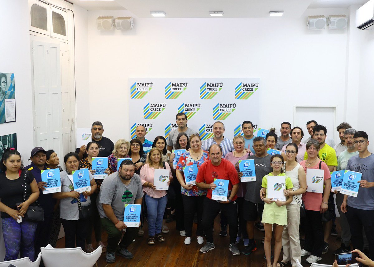 MatiasStevanato's tweet photo. ✅| Continuamos entregando líneas de créditos para combatir la inseguridad, cuidar el medio ambiente y mejorar el desarrollo de la educación. 

Un Estado presente tiene como acción fundamental mejorar el servicio a la comunidad diariamente. https://t.co/BunXI8GoUI