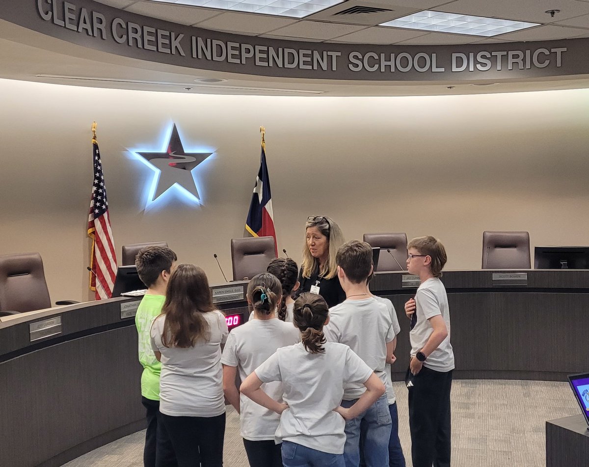 Jenny Mullins tweet media