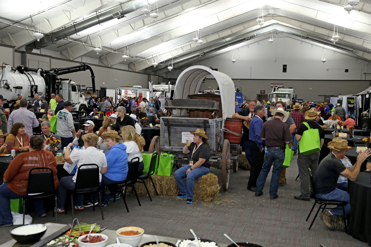 IN811's tweet image. 🎶 🎸Happy #MWDPTC Opening Day! We can&apos;t wait to see our attendees tonight at the Welcome Reception, The Boogie Woogie Bash, dressed in their 1950s finest! The exhibit hall will even be transformed into a &apos;50s time capsule! Here&apos;s a look back at photos from past years.