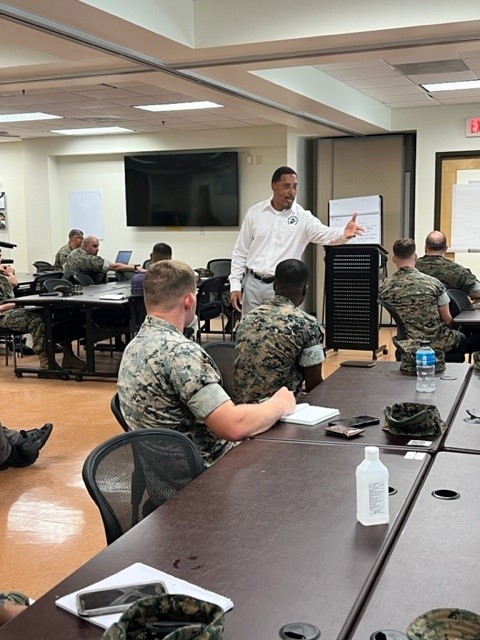 M4L_Network's tweet image. Thank you for your service, Marine! Whether you have served 4 years or 40, there is much to do to prepare for your new adventure. Be sure to connect with your M4L Representative for help growing your personal and professional network.

#M4LNetwork 
#militarytransition