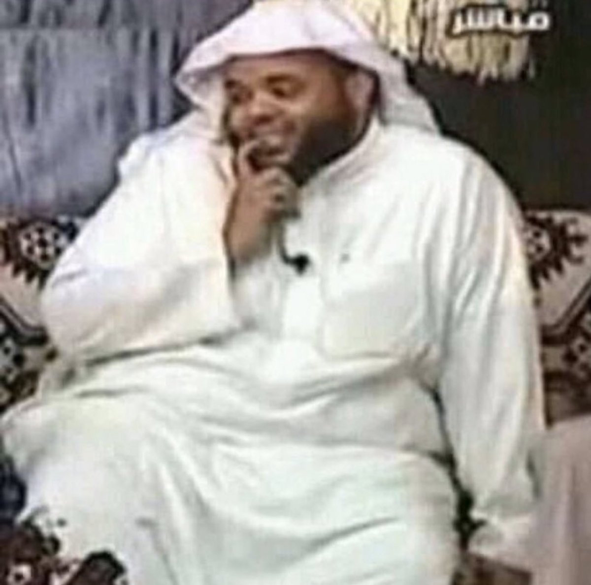 Would you like me to wrap this in paper for you

Him: