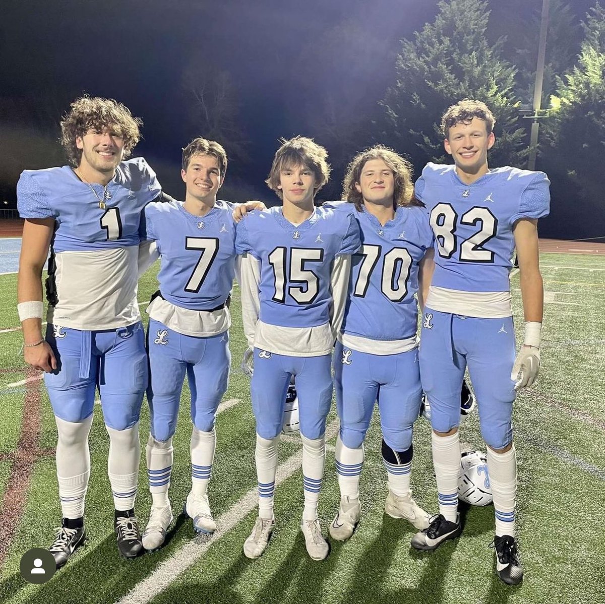 Incredibly grateful for all of my teammates and coaches who made my last year so special. Able to end at 8-3 and be named 1st Team All-TRL center. Pacer for Life

<a href="/CoachSpencerP/">Spencer Phillips</a> <a href="/GoPacerFootball/">Lakeridge Football</a>