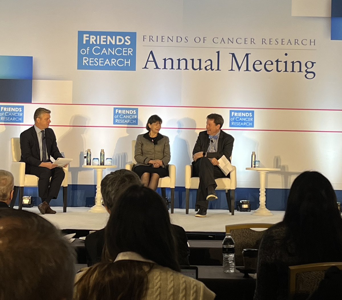 At the @CancerResrch Annual Meeting - @NIHDirector and @DrCaliff_FDA emphasize that where appropriate cancer clinical trials need to be simplified to generate better evidence. #FriendsAM23
