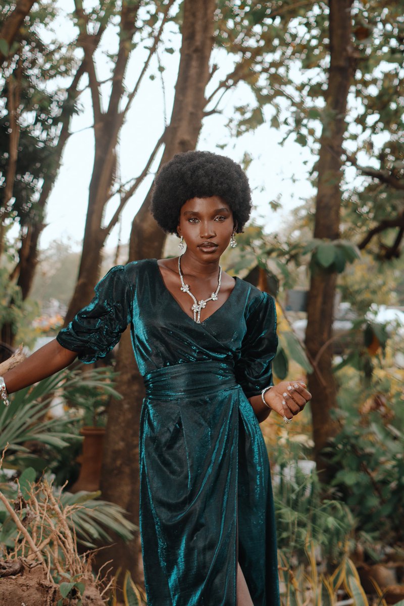 prohuman_'s tweet image. Lens on the beautiful Eseosa.
Photographed by your favorite abuja photographer!
.
.
#abuja #prohuman #beauty #outdoor