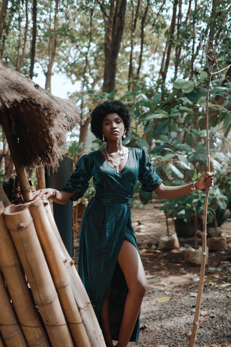 prohuman_'s tweet image. Lens on the beautiful Eseosa.
Photographed by your favorite abuja photographer!
.
.
#abuja #prohuman #beauty #outdoor